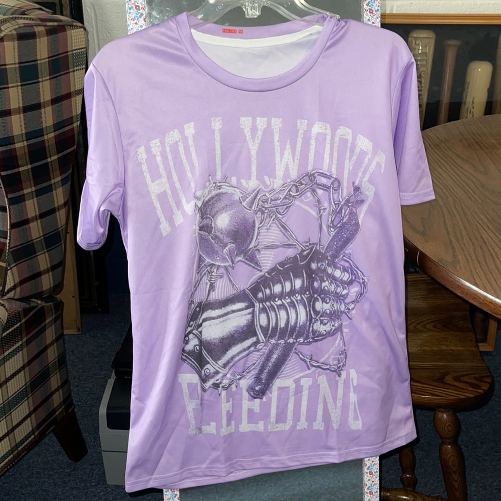 men’s graphic tee
